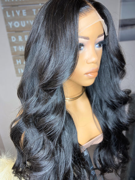 VIETNAMESE LUXE LOOSE WAVE | 22 INCH