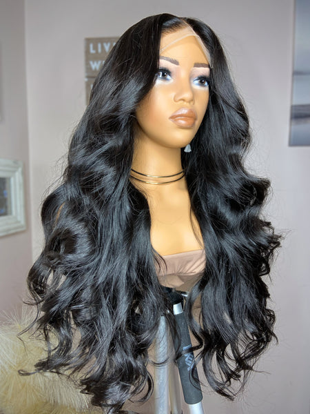 VIETNAMESE LUXE LOOSE WAVE | 22 INCH